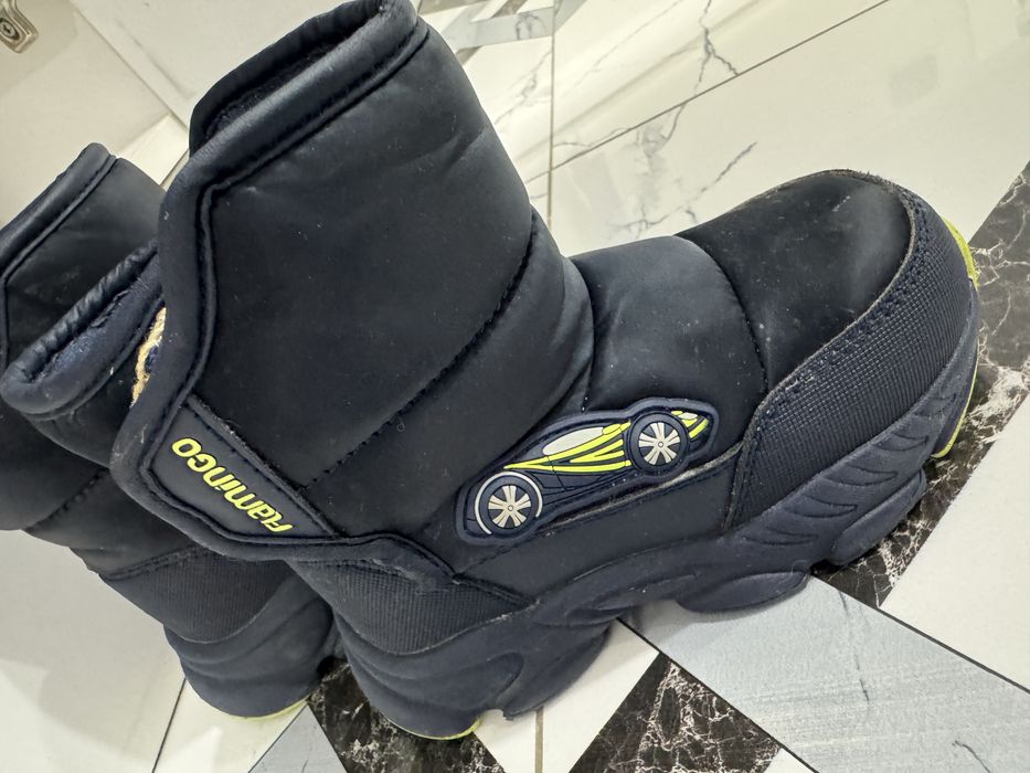 Детские  ботинки