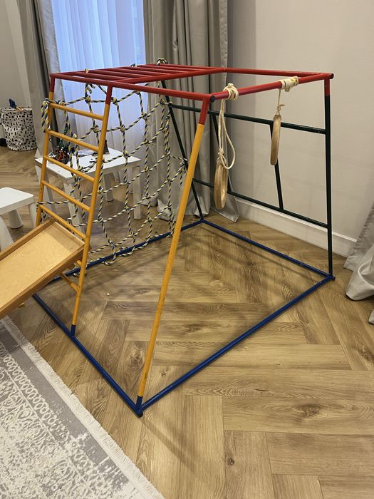 Детский комплекс,турник и горка