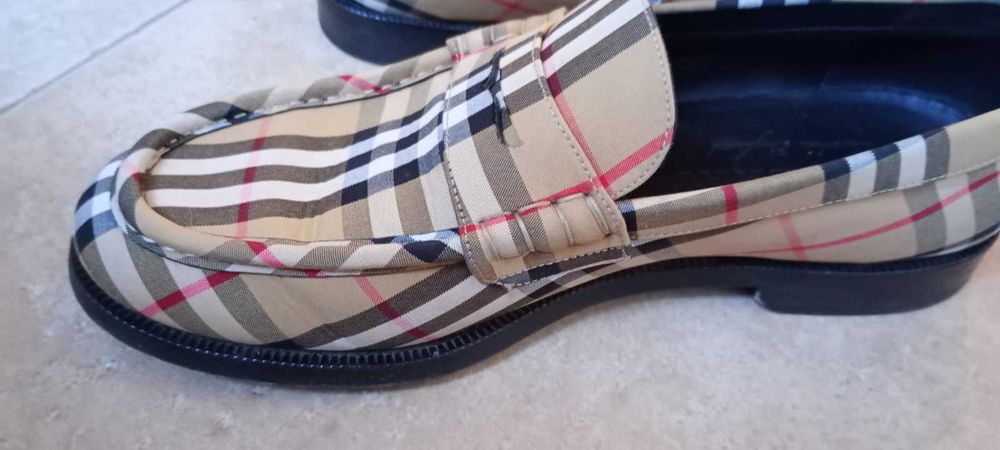 Мъжки луксозни обувки Burberry / Made in Italy/ Предложете цена!