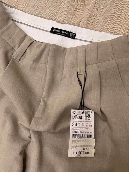 Stradivarius новые брюки размер S