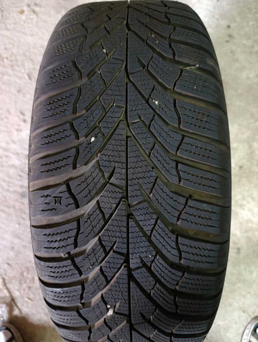 Продавам 4бр зимни гуми KUMHO WINTERCRAFT WP52 205/55/16 DOT23