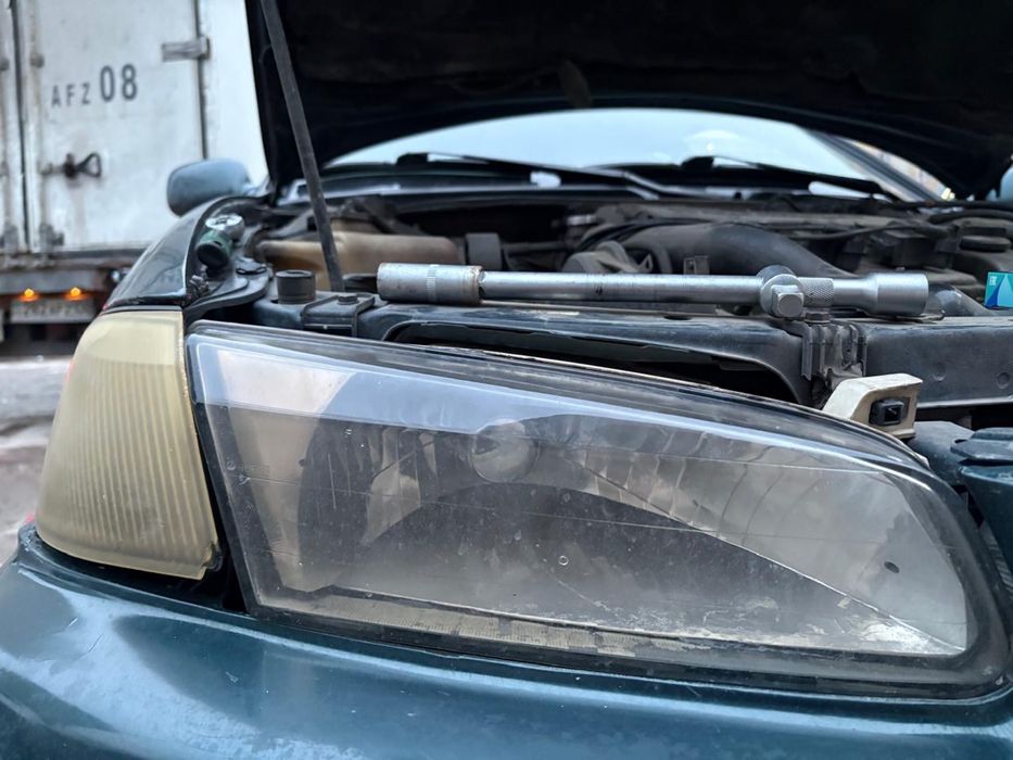 Передний фара Тойата Камри 20