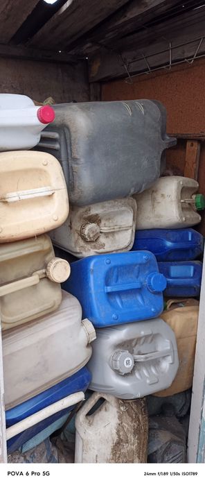 Канистры пластик 20л