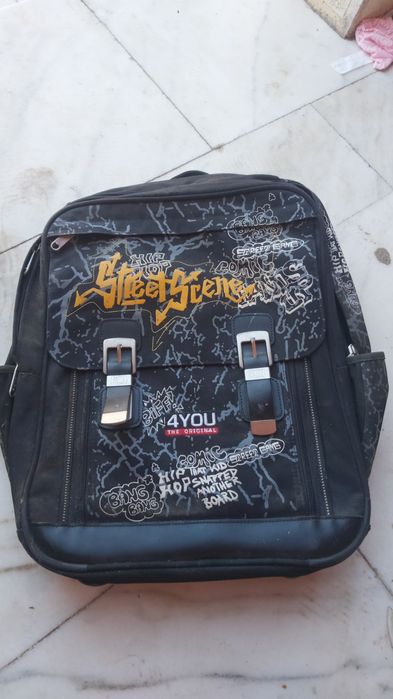 Ghiozdan/rucsac original 4you 200lei fix