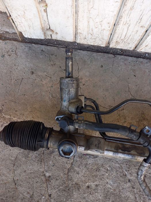 кормилна рейка за киа каренс 3 KIA Carens III /06-13/