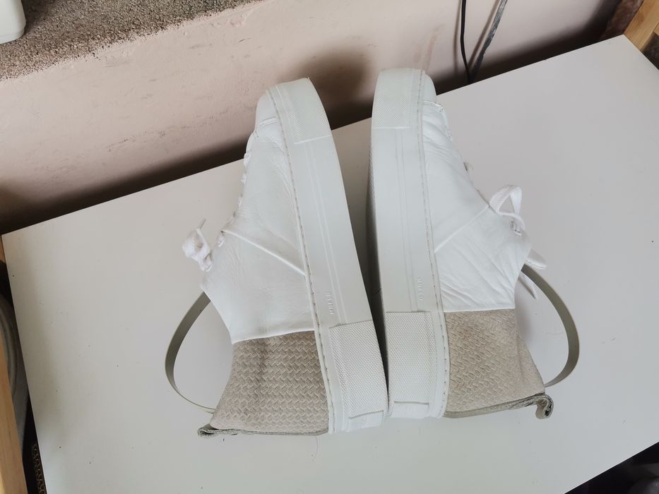 Спортни обувки Mansfield 41н Естествена кожа