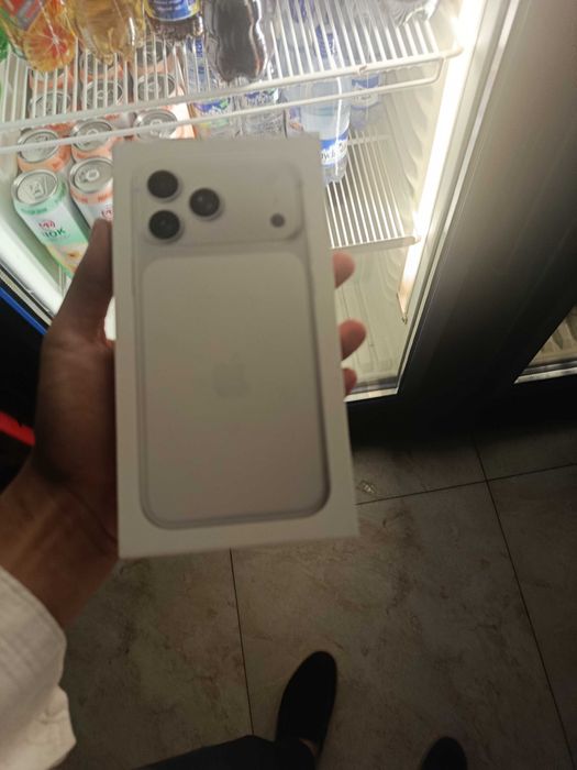 Iphone 17 pro max 256