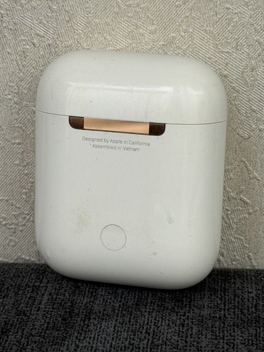 Кейс airpods оригинал