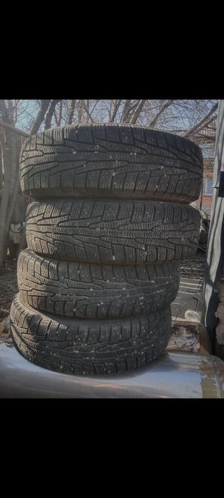 Продам резину состояния отличное