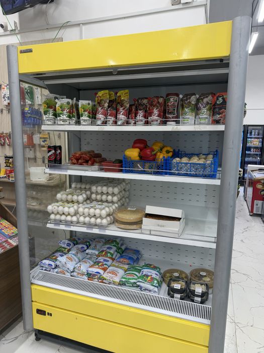 Холодильная витрина