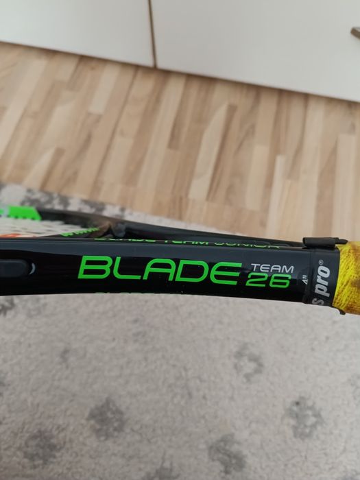 Детска тенис ракета Wilson Blade Team Junior 26 + сак