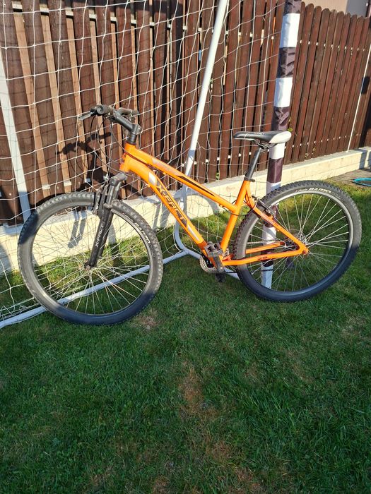 Biciclete de vanzare