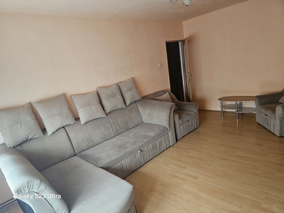 Închiriez apartament 2 camere,  Alfa