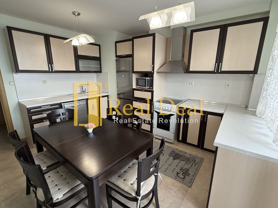 Продава се Тристаен апартамент в София, Надежда 4 - 100 кв.м за 1255 €/кв.м - Снимка #1