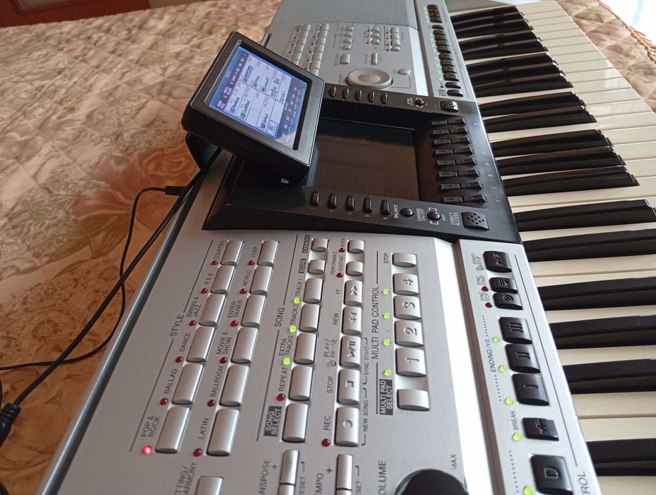 Yamaha PSR 3000 Професионална