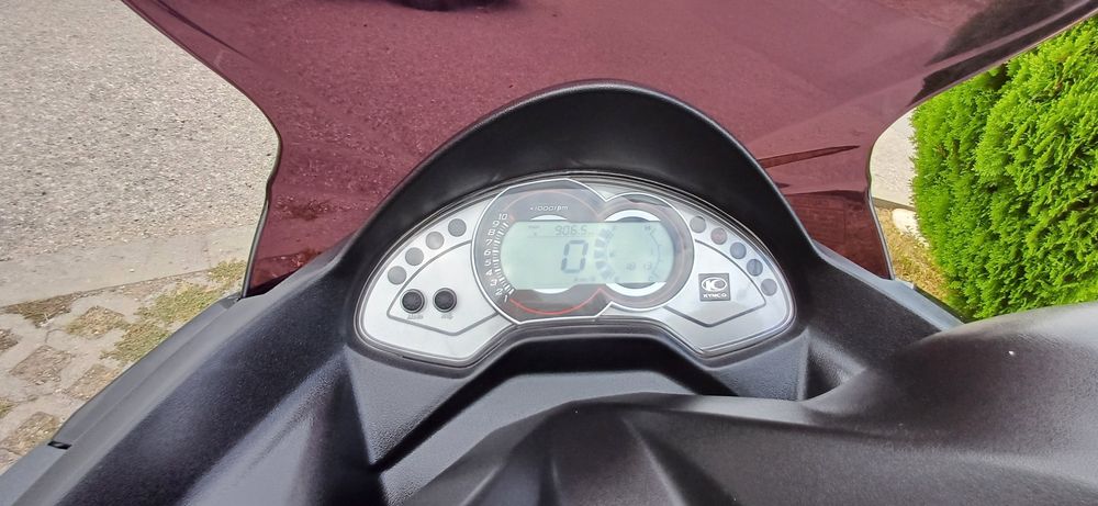 Kymco 300 ,куб 2013г