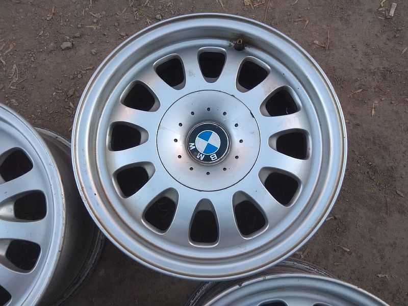 Продам оригинальные легкосплавные диски "31 стиль" на BMW 5 E39.