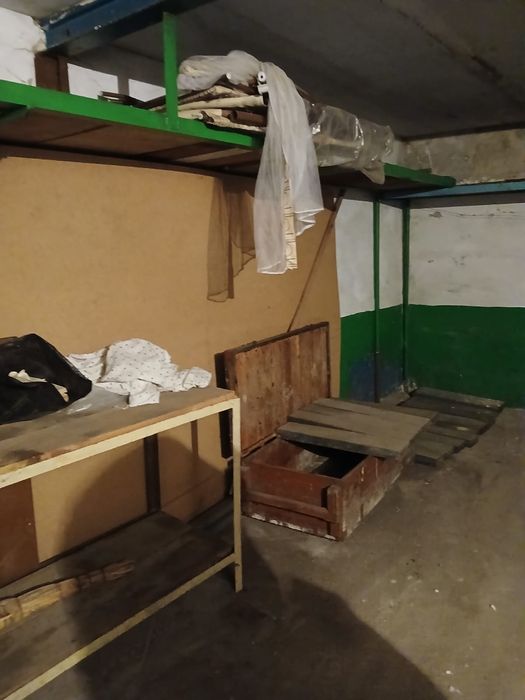 Продам гараж срочно!цена 600.000