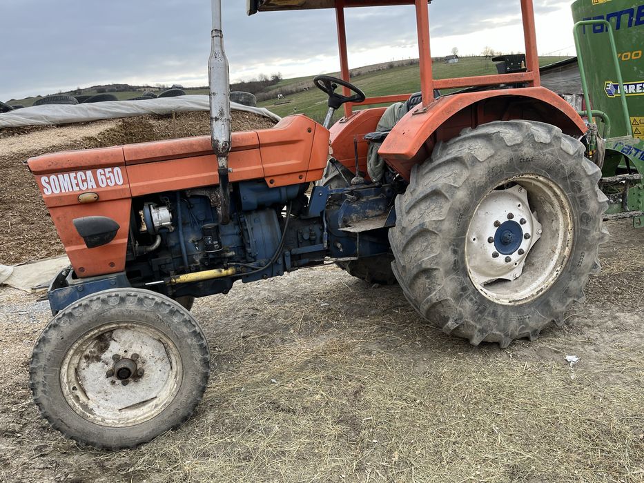 Tractor SOMECA650 de vanzare, stare buna de functionare