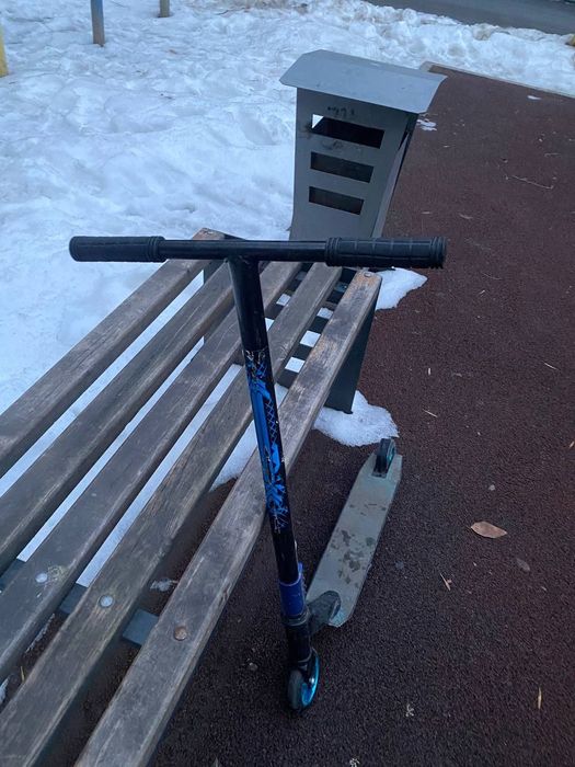 Продаю самокат б/у