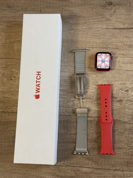 Продам Apple watch 6 series