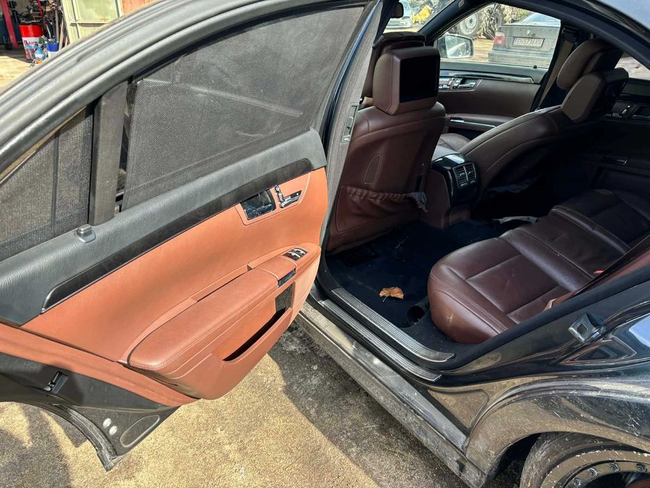 Mercedes S500 W211 Face на части