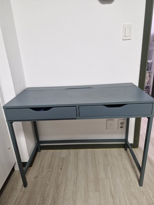 Продам офисный стол производством IKEA