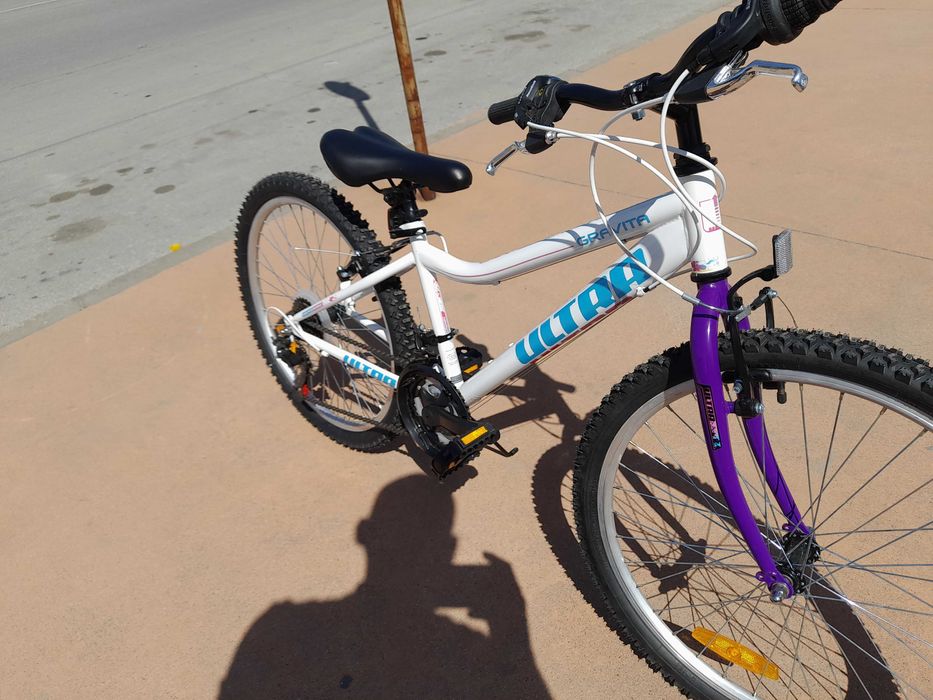 CROSS Велосипед 24" Ultra GRAVITA бял