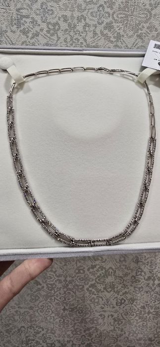 Продам колье с бриллиантами.