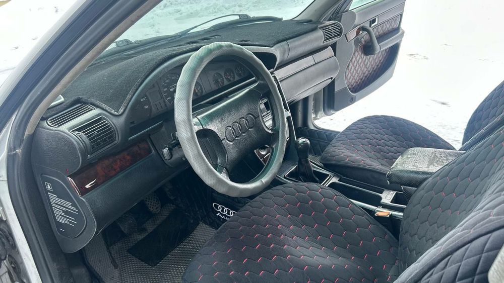 Ауди 100 обьем 2.6 год 1993