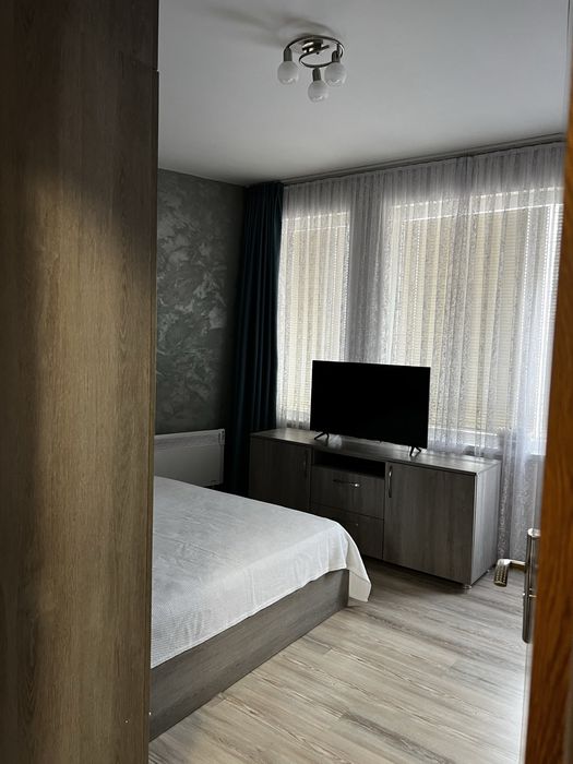 Продава се Тристаен апартамент в Добрич, Център - 110 кв.м за 1020 €/кв.м - Снимка #9