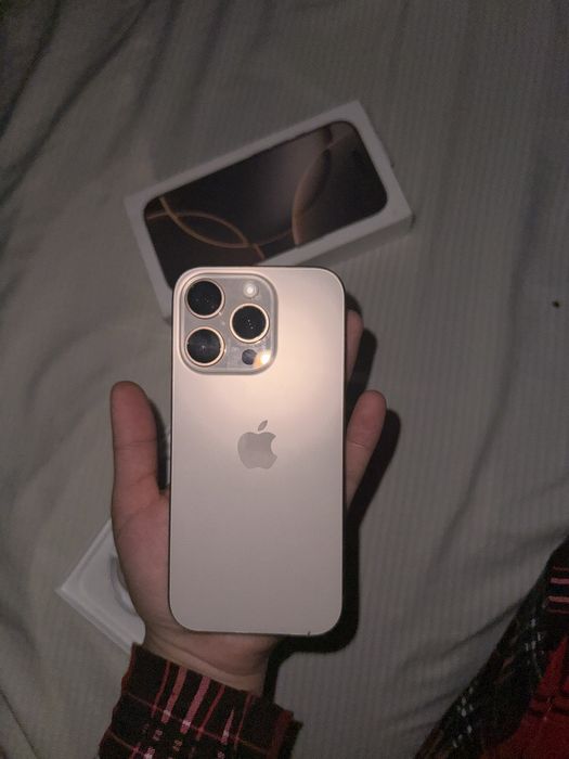 Айфон 16 про на запчасти