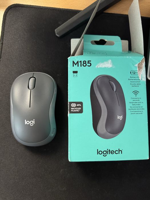 Mouse Logitech m185