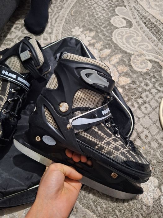 Хароше коньки продам