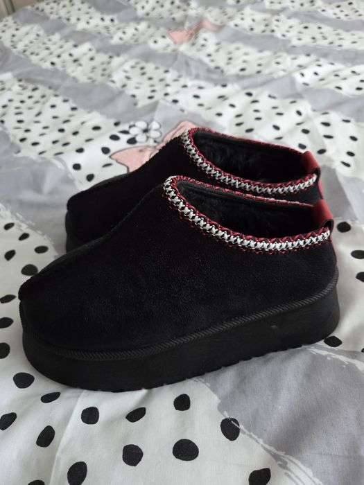 Дамски обувки ( кецове и маратонки)