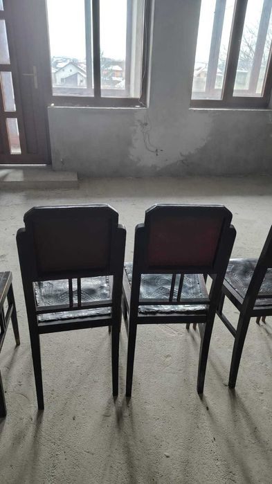 set mobila veche (vintage)-masa si 6 scaune-1000 euro
