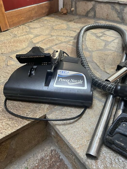 Прахосмукачка Рейнбоу.