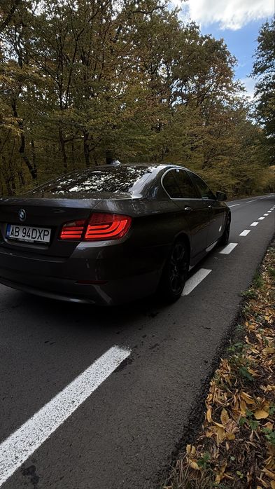 BMW Seria 5 2010 — imagine 3