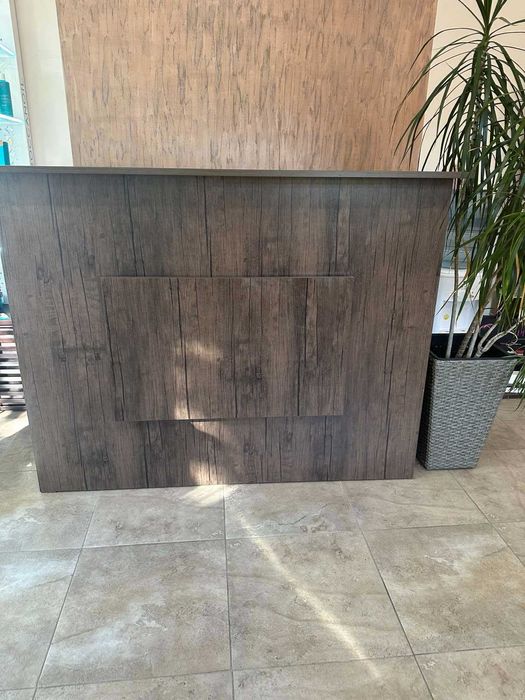 Професионално оборудване за фризьорски салон и маникюр