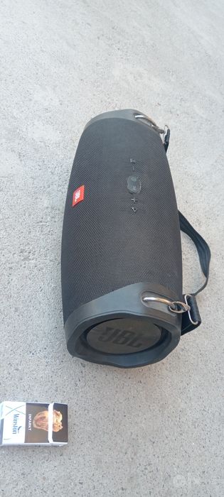 Блютуз   калонка   JBL