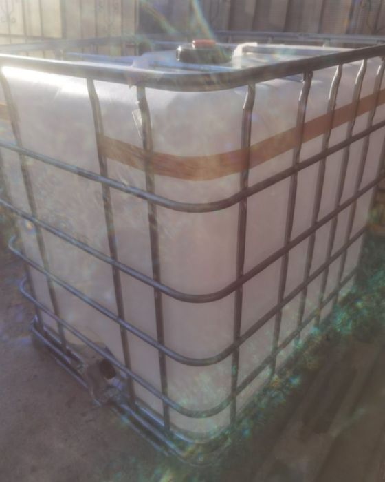 Bazin Cub capacitate  1000L