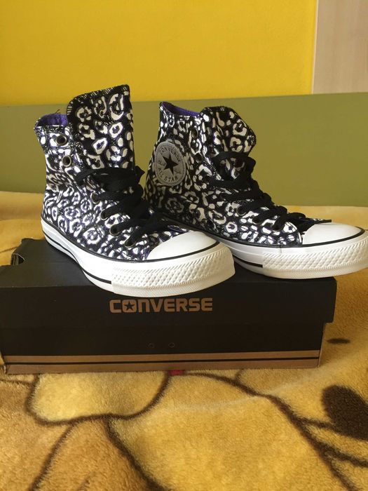 Converse - нови кецове