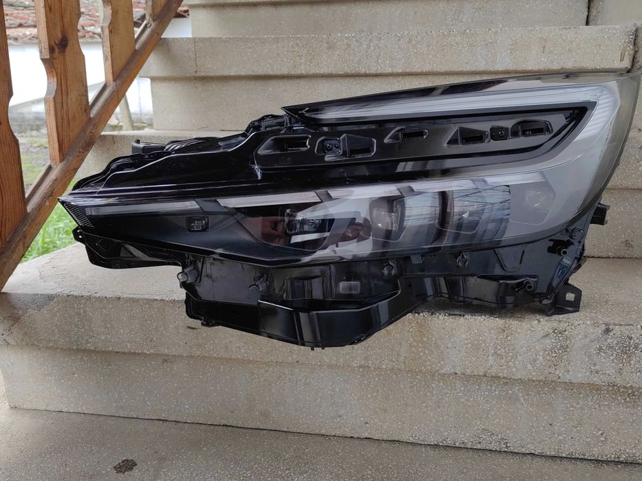 Фар Toyota CH-R LED 2024 ляв / Фар Toyota CHR Prisma LED Оригинален