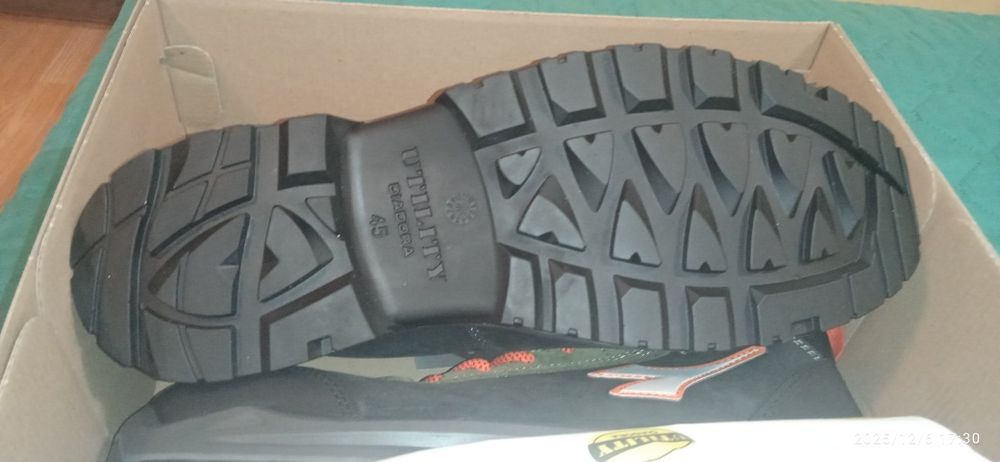 Работни обувки Диадора