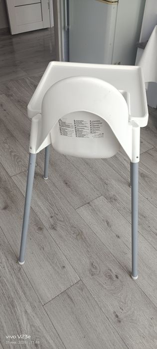 Стул-столик для кормления