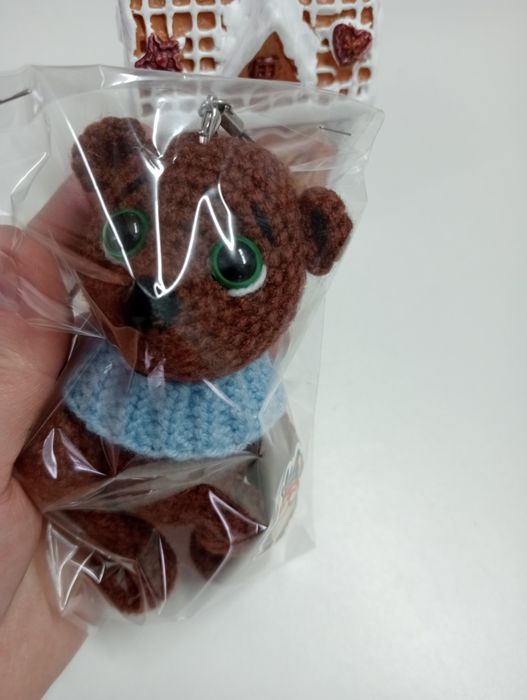 Вязаные игрушки -брелки,ручная работа