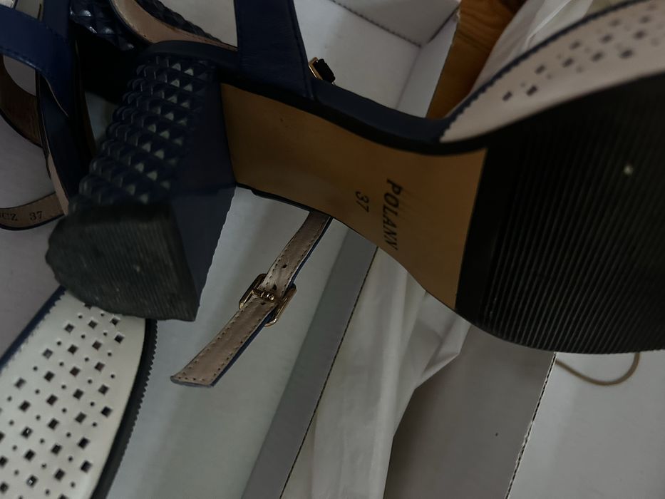 Обувки Fabiano 37