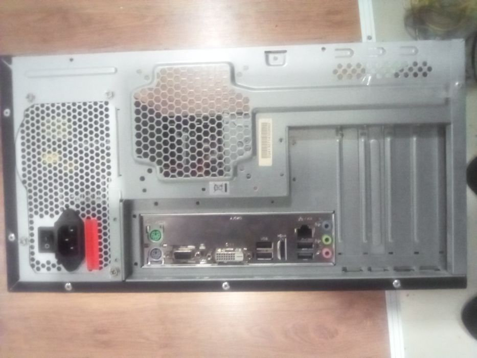 Calculator absolut silențios și economie