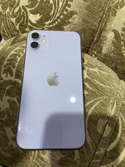 Продам Iphone 11