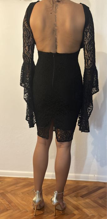 Rochie neagra dantela